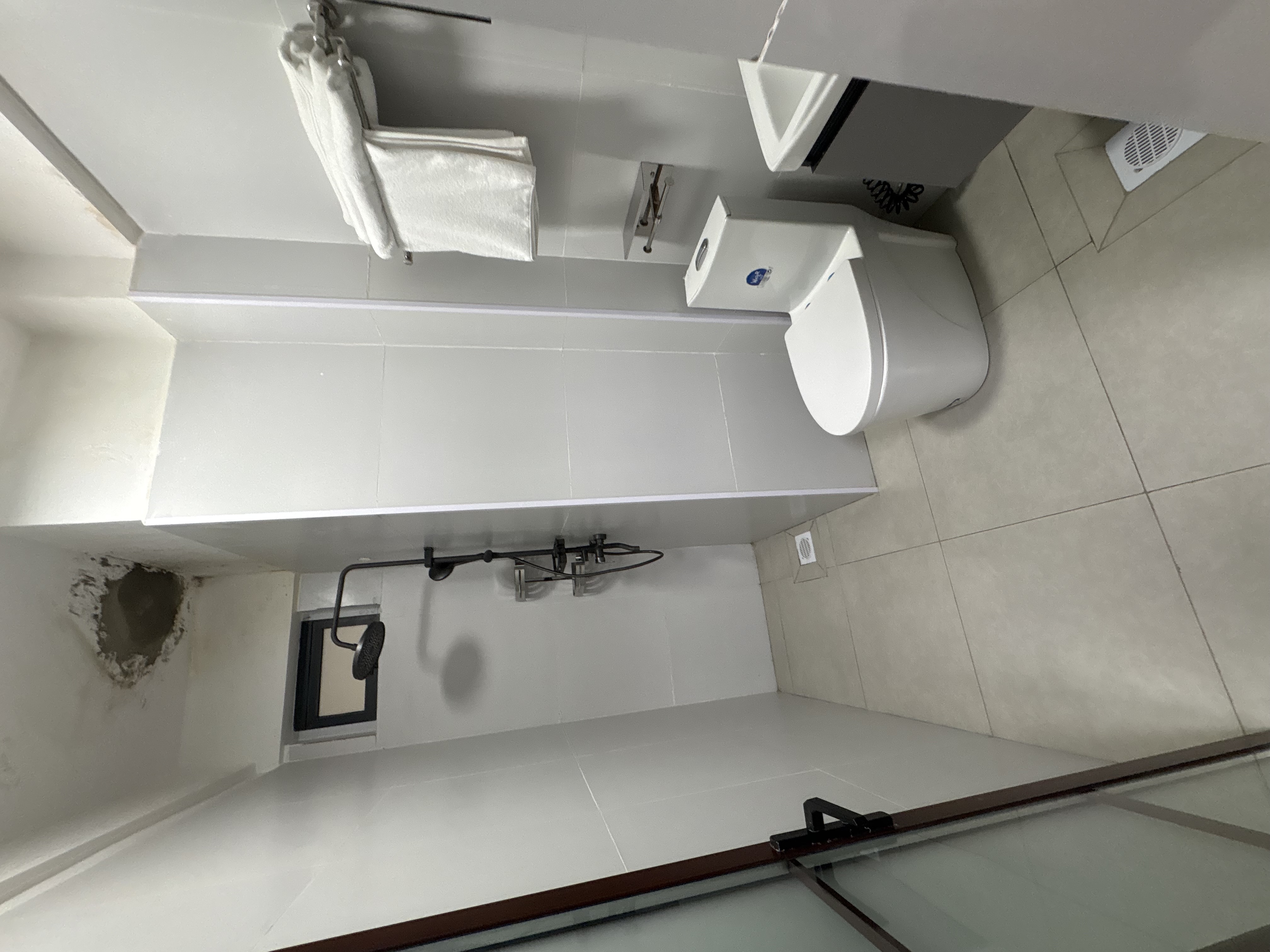 Emerald Residences Kilimani - Modern 1 & 2 Bedrooms image 7 in Kilimani, Nairobi